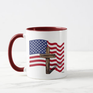 Mug Drapeau américain qui flotte et croix robuste