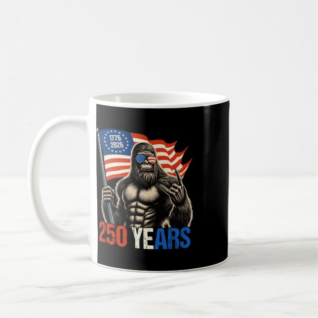 Mug Drapeau Bigfoot Sasquatch 250 Ans 1776-2026 250e A (Gauche)