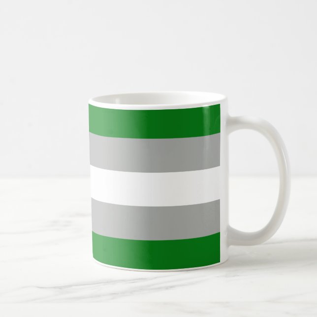 Mug Drapeau de la fierté grise romantique (Droite)