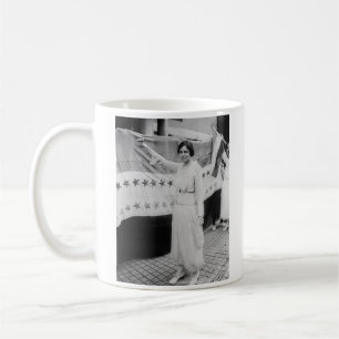 Mug Drapeau de victoire de suffrage d'Alice Paul