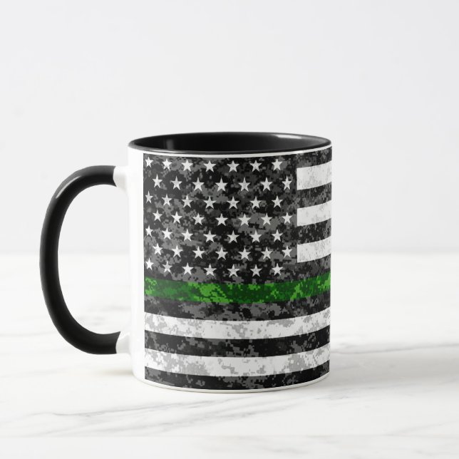 Mug Drapeau mince de Ligne Verte de Camo (Gauche)