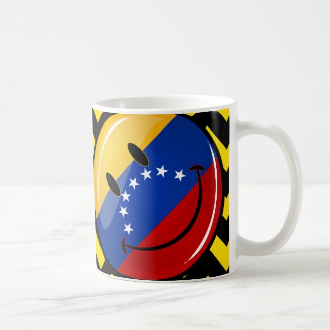 Mug Drapeau vénézuélien de sourire de rond brillant (Droite)