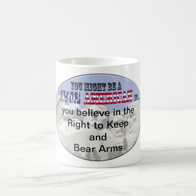 Mug droit de garder et soutenir des bras (Centre)