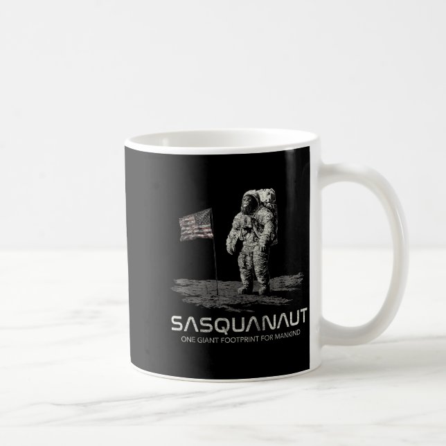 Mug Drôle Bigfoot Sasquatch Espace Sasquanaut  (Droite)