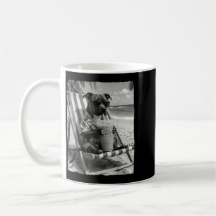 Mug Drôle de taureau Lunettes de soleil buvant du café