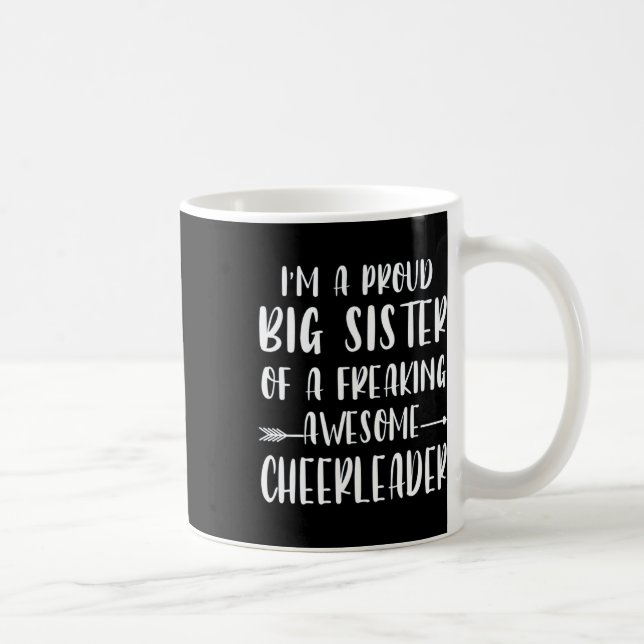 Mug Drôle, je suis une grande sœur fière d'une meneuse (Droite)