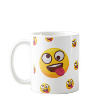 "Drôle Mignonne Tongue Out Emoji Design"