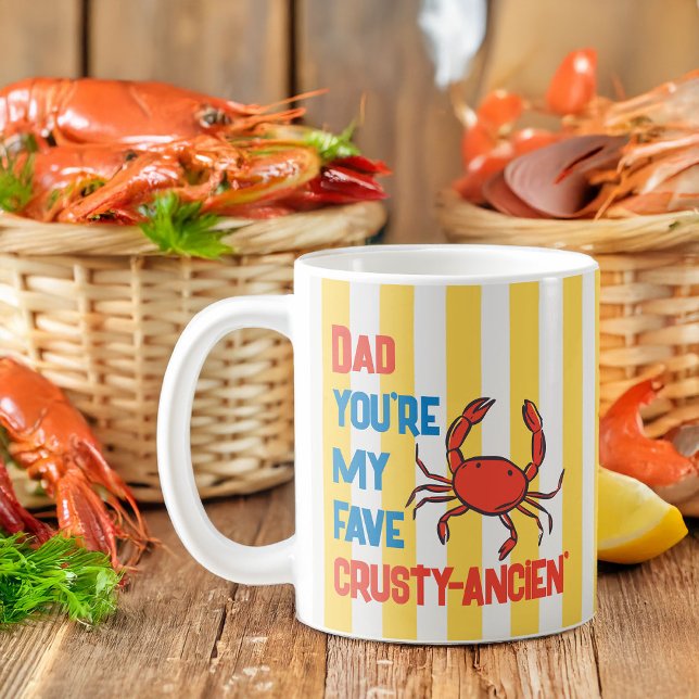 Mug Drôle papa Crab Crustacean Amalfi Yellow Stripe (Fun Amalfi coast summer aesthetic with crab pun for your old but gold papa)