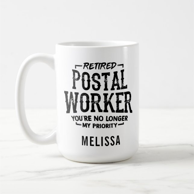 Mug Drôle Personnalisé Retraité Nom Du Travailleur Pos (Gauche)