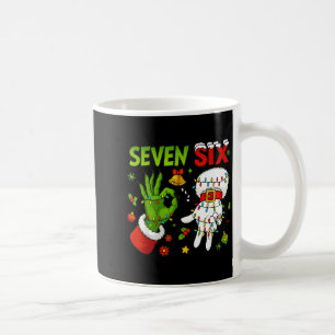 Mug Drôle Six Sept 67 Mème 6 7 Elf de Noël Main Garçon