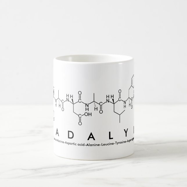 Mug du nom du peptide de Madalyn (Centre)