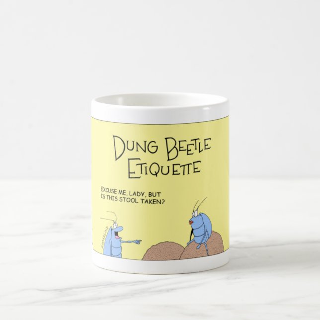 Mug Dung Beetle cherche un outil (Centre)
