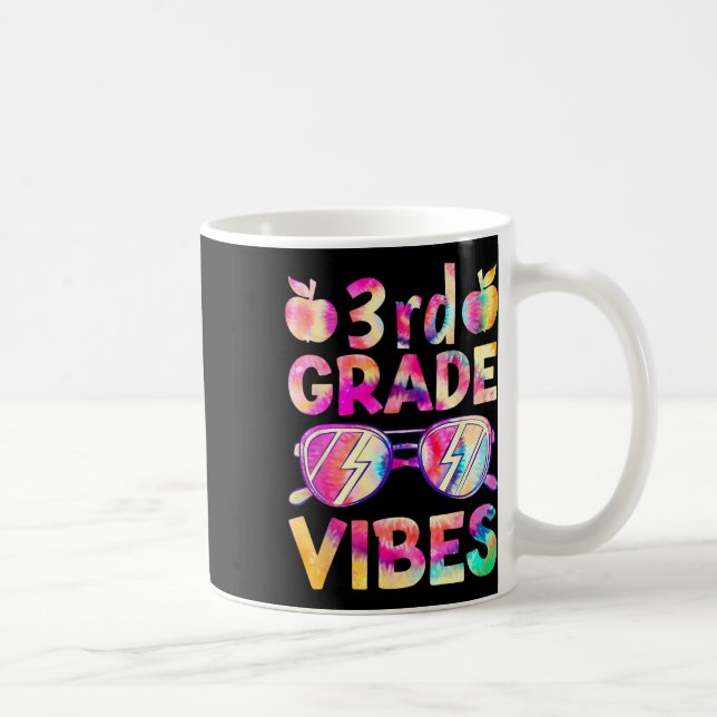 Mug Dye Vibes 3e année Enseignant Premier jour de reto (Droite)