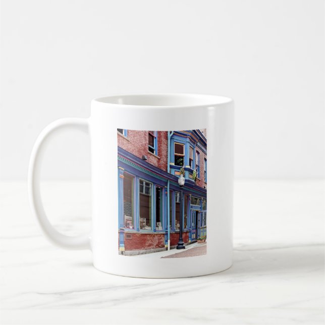Mug Easton PA - Rue avec porte ouverte (Gauche)