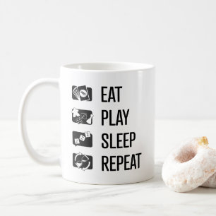 Mug Eat-Play-Sleep-Repeat Jeux de plateau Black Art Mu