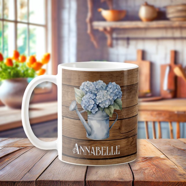 Mug Eau Rustique Bleue Hydrangée Peut Personnalisé (Rustic Blue Hydrangea Watering Can Personalized Coffee Mug
)