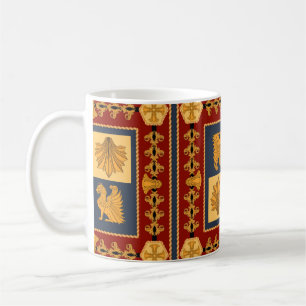 Mug Écharpe avec des lions assis dorés. Éléments sépar