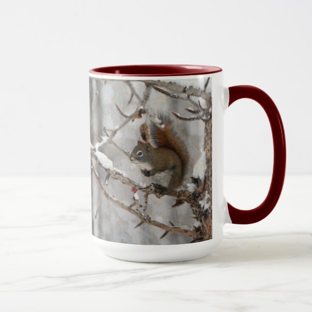 Mug Écureuil d'hiver, neige et baies rouges Conception (Droite)