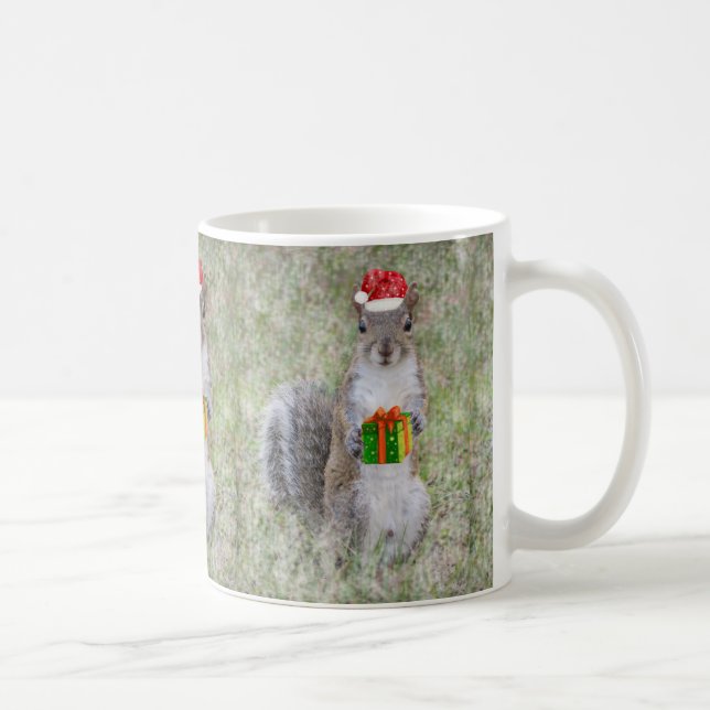 Mug Écureuil mignon de Noël avec le cadeau (Droite)
