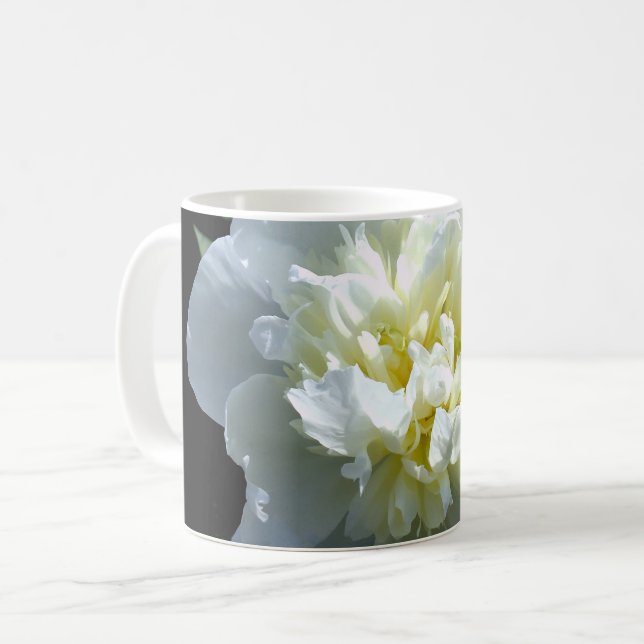 Mug Elégant blanc pivoines blanc photo florale blanche (Devant gauche)