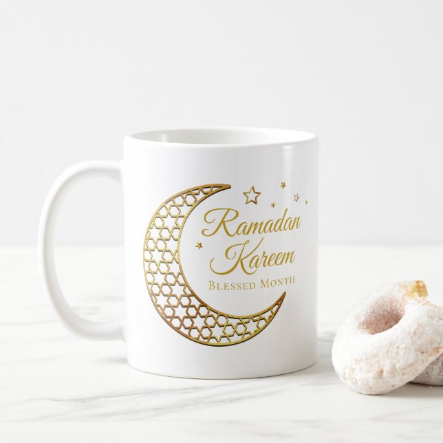 Mug Élégant Croissant de Lune en Filigrane d'Or Ramada (Avec donut)