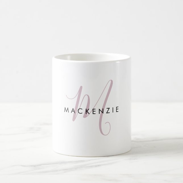 Mug Élégant Moderne Blush Pink Script Monogramme (Centre)