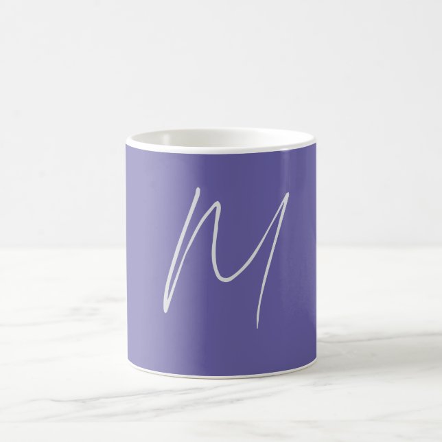 Mug Élégant Moderne Monogramme de Nom Personnel (Centre)