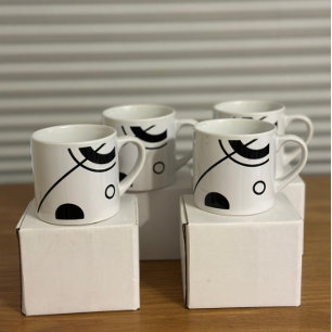 Mug Élégant Noir et Blanc pour Espresso Abstrait