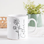 Mug Élégant nom de script Juin Mois de naissance Fleur<br><div class="desc">Elégante,  minimaliste et moderne rose dessinée à la main noire,  fleur du mois de la naissance de juin avec nom personnalisable dans un script élégant,  cadeau personnalisé pour toute occasion,  y compris les anniversaires,  cadeaux pour demoiselles d'honneur,  meilleurs amis,  Noël,  et plus.</div>