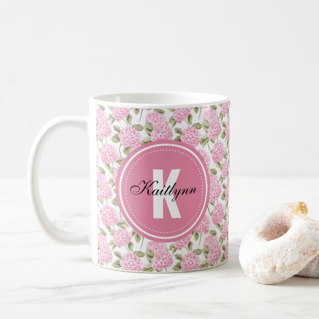 Mug Elegant Pink Hydragea Flowers Pattern Monogram (Avec donut)