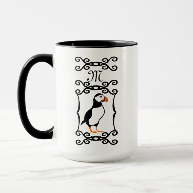 Mug Elégant Puffin dans un Monogramme de cadre de fer  (Gauche)
