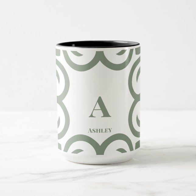 Mug Élégant Vert Sauge Poussiéreux Monogramme Script (Centre)
