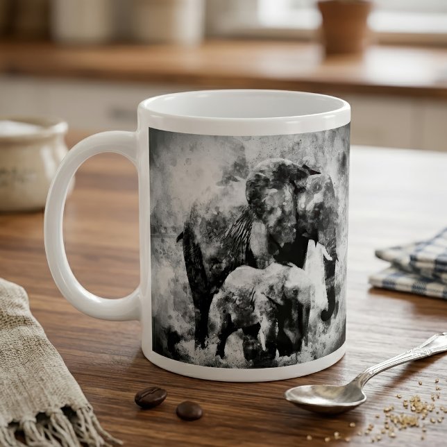 Mug Élégante Éléphante d'Afrique femelle avec son élép (Majestic Female African Elephant with Calf B&W. Coffee Mug)
