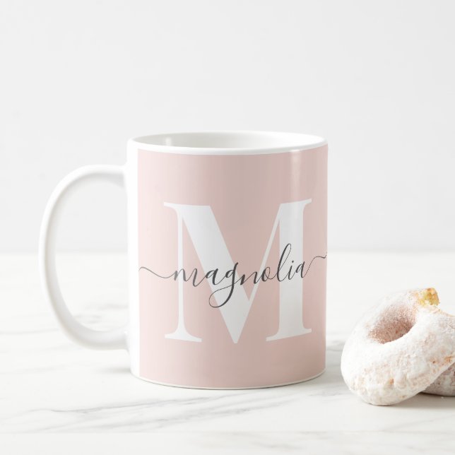 Mug Élégante Monogramme Rose Pâle Initiale Personnalis (Avec donut)