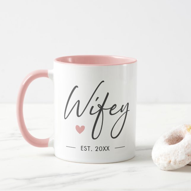 Mug Élégante Wifey Typographie Moderne Femme Mme Hers  (Avec donut)