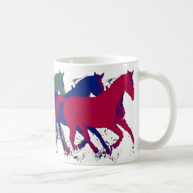 Mug élevage de chevaux sauvages courir (Droite)