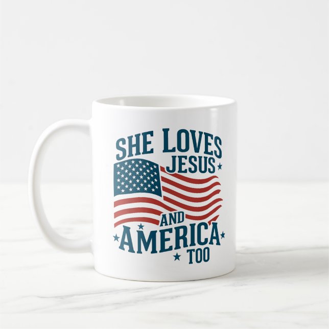 Mug Elle Aime Jésus Et L'Amérique Aussi États-Unis Dra (Gauche)