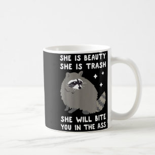 Mug Elle est belle elle est poubelle elle vous mordra