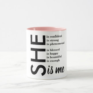 Mug Elle Est Confiance Forte Phénoménale Elle Est Moi