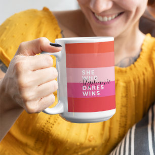 Mug Elle Qui Ose Gagner Motivationnel Pink Stripes