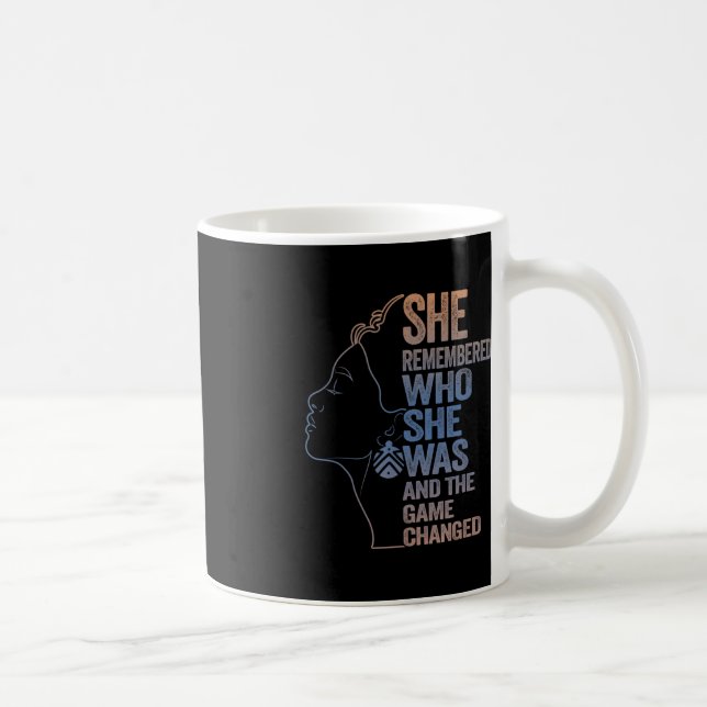 Mug Elle Se Souvient De Qui Elle Était Et Du Jeu Chang (Droite)
