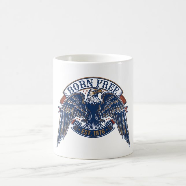Mug Emblème d'aigle avec bannière né libre, aigle maje (Centre)
