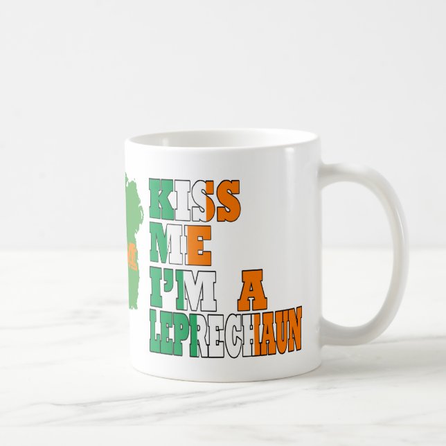 Mug Embrasse-moi Je suis un leprechaun monogrammed (Droite)