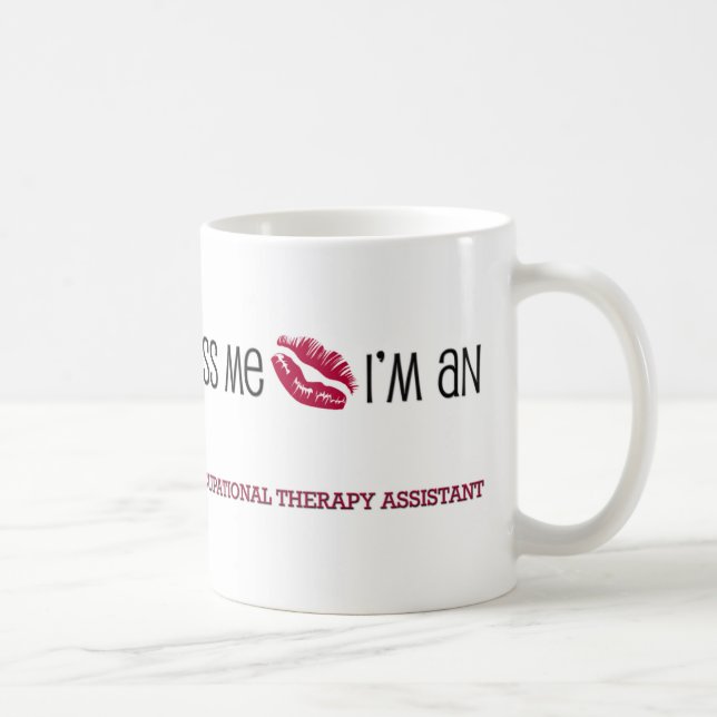 Mug Embrassez-moi que je suis un ASSISTANT (Droite)