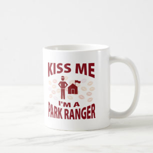 Mug Embrassez-moi que je suis un garde forestier
