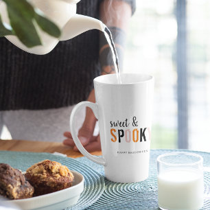 Mug en latte d'Halloween doux et Éffrayant   Belle