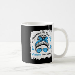 Mug En Novembre Nous Portons Bleu Messy Type de cheveu