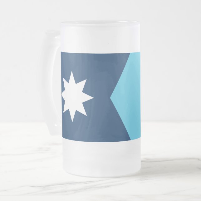 Mug en verre dépoli avec le drapeau du Minnesota,  (Devant gauche)