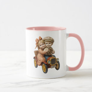 Mug Enfants rétro en voiture ancienne.