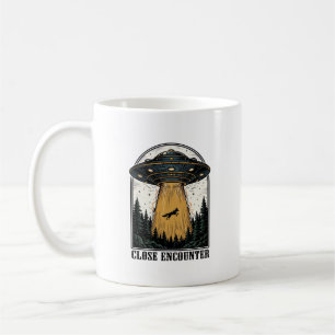 Mug Enlèvement de forêt extraterrestre Gravure vintage